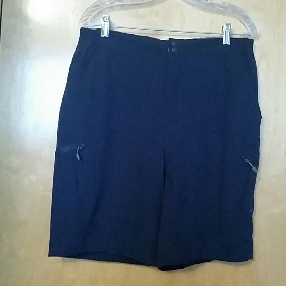 Real Life blue swim shorts sz m 3 pockets